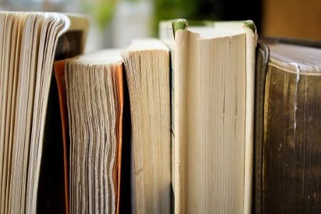 bibliotheque rangement marque pages
