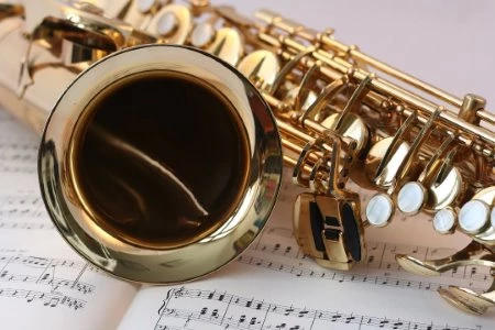 saxophone cuivre instrument vent