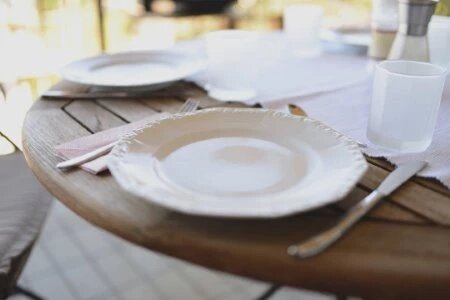 vaisselle couverts verres vaisselle couverts verres